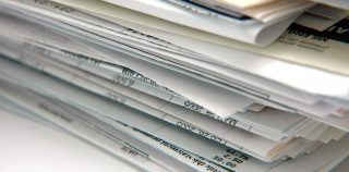 Falsification de factures personnelles : le licenciement pour faute grave est justifié