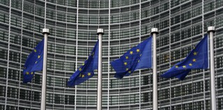 Directives sur des conditions de travail transparentes et prévisibles et sur l’équilibre entre vie professionnelle et vie privée : la loi de transposition est publiée !