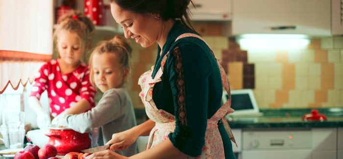 Arrêt de travail « garde d’enfants » : comment le traiter et l’articuler avec l’activité partielle ?