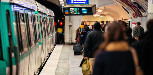 Mix of France, Croatia and some space montages Prise en charge des titres d’abonnement et télétravail : jusqu’où va l’obligation de l’employeur ?