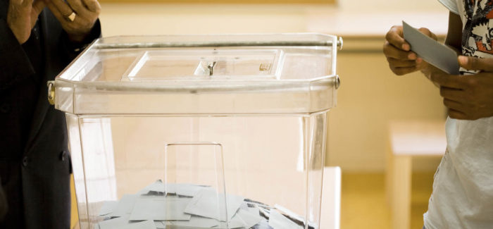 ballot box to vote Elections professionnelles et représentation équilibrée femmes-hommes : l’exigence se limite aux listes syndicales