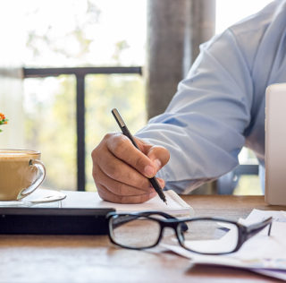 Businessman are Home Working, Watching something on smart Tablet, He was thinking about something for idea and Writing something on notebook, Business concept.; Shutterstock ID 546678637; Ordering Party: CMS CMNO (Craig Moseley); Job/Project: 2004-0126115 BROC BD Toolkit Taux de TVA applicable aux denrées alimentaires