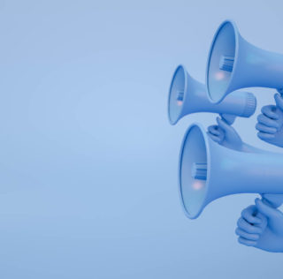 3d rendering of man is holding megaphone in his hand. Advertisement, announcement message. Actualités sociales de l’été 2023 : quels sont les points essentiels à retenir ?