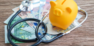 Frais de santé : Mise en conformité des contrats au plus tard fin 2026 pour conserver le régime social et fiscal de faveur