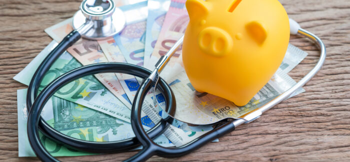 Frais de santé : Mise en conformité des contrats au plus tard fin 2026 pour conserver le régime social et fiscal de faveur